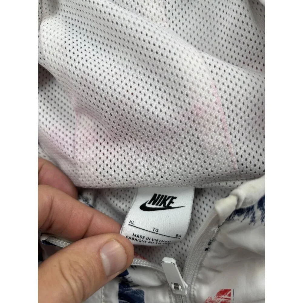 Paris Saint-Germain Jacket Kids XL White Red Blue Nike Hooded Soccer Windbreaker